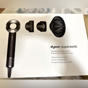 Dyson Supersonic Hair Dryer with box